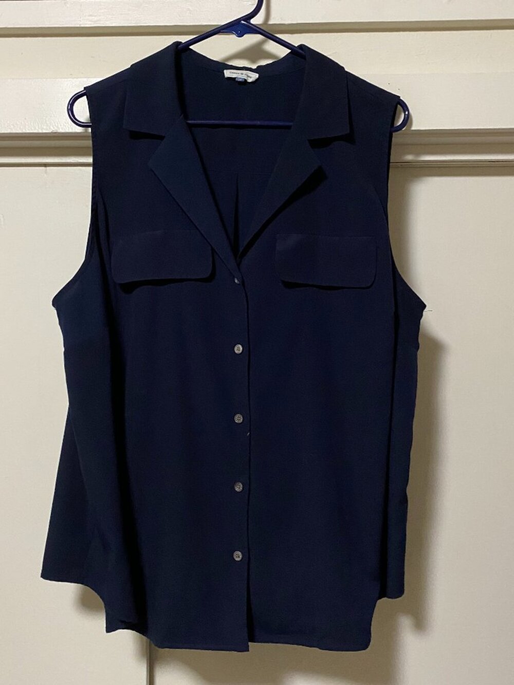 Court & Rowe, sleeveless, navy button-down blouse, size 2X
